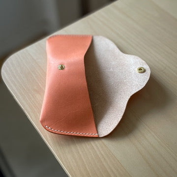 Napszemüveg tartó - lazac