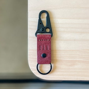 Kulcstartó karabiner - burgundy