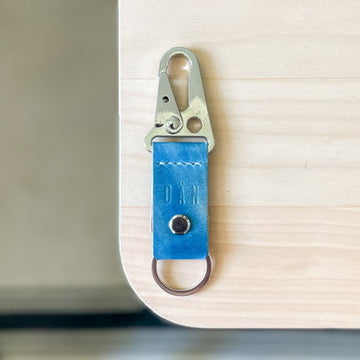 Keychain carabiner - blue