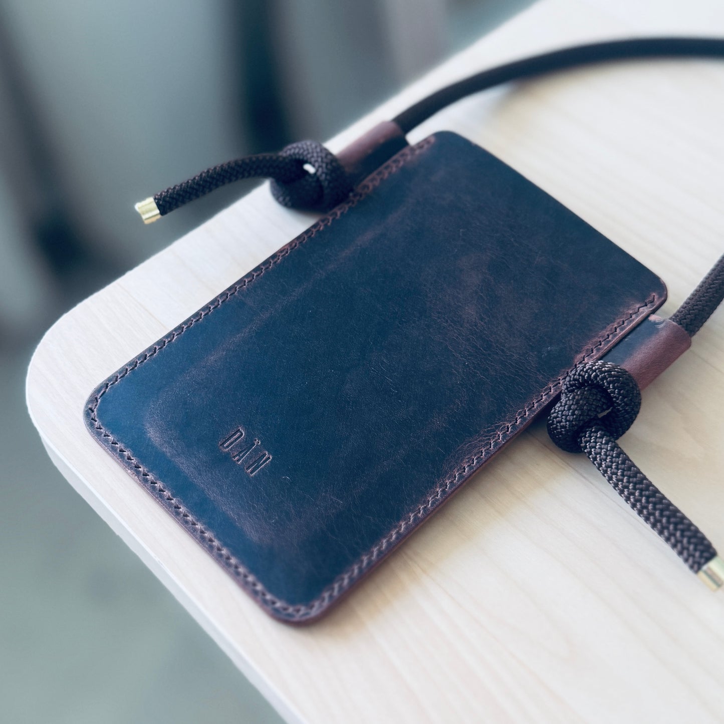 Crossbody phone holder - dark brown pullup