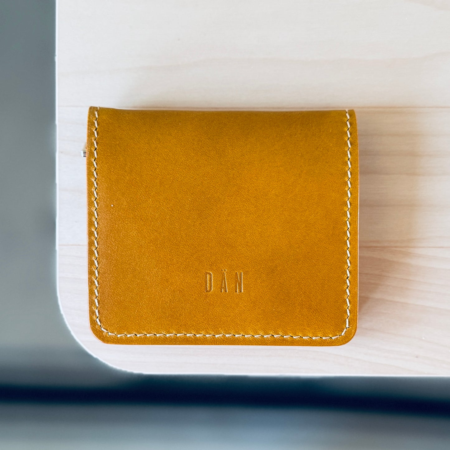Lyon wallet - yellow marbled