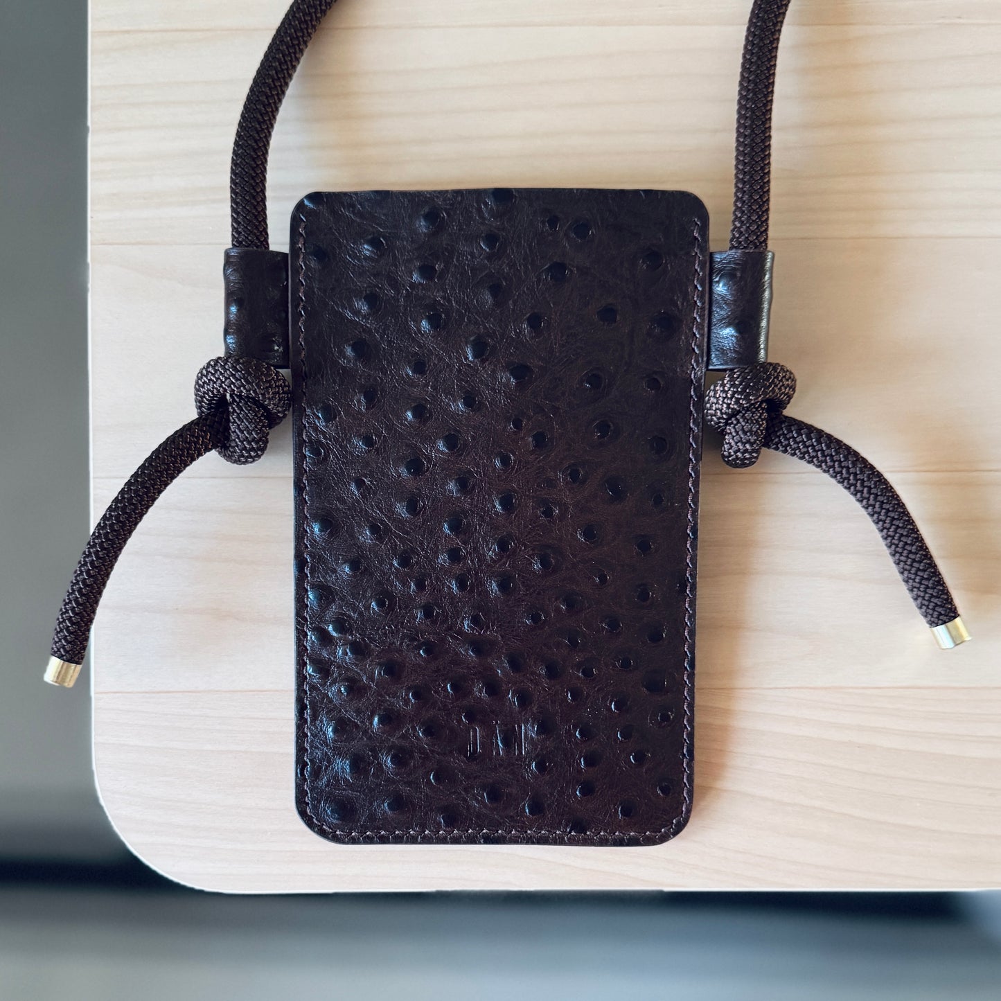 Crossbody telefontartó - strucc