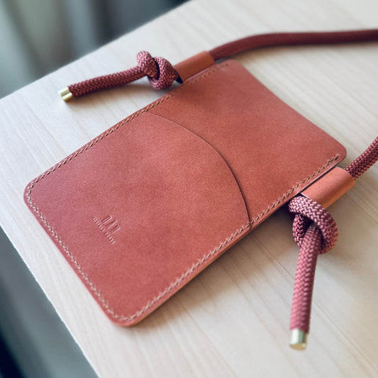 Crossbody telefontartó - lazac (vörös kötél)