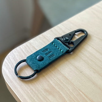 Keychain carabiner - turquoise