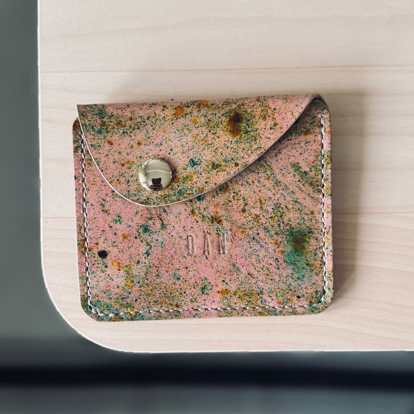 Amszterdam pénztárca - zöld rózsaszín festett