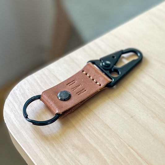 Kulcstartó karabiner - barna