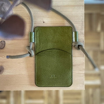 Crossbody phone holder - Olive