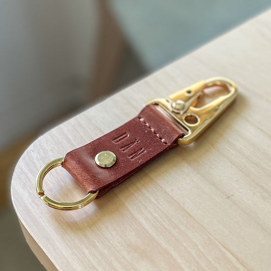 Kulcstartó karabiner - barna arany