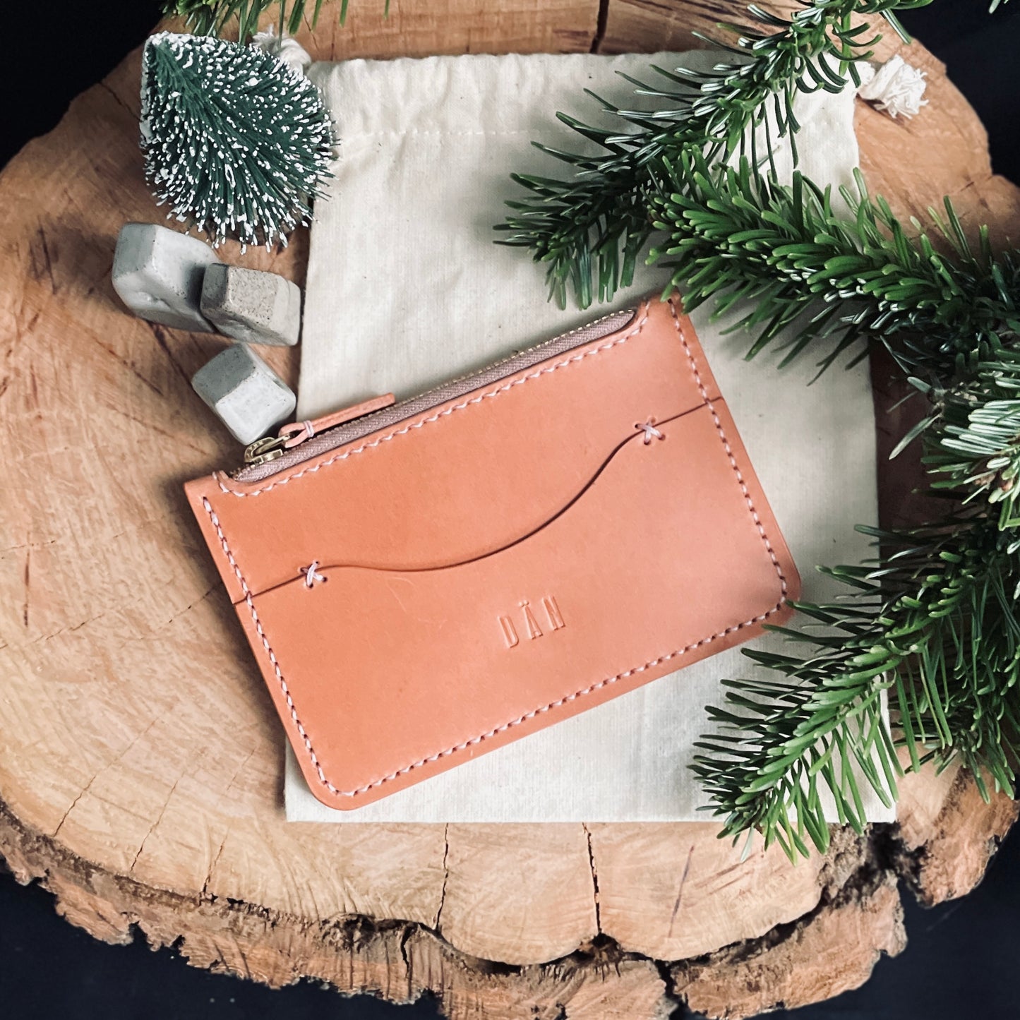 Lisbon Wallet - Salmon