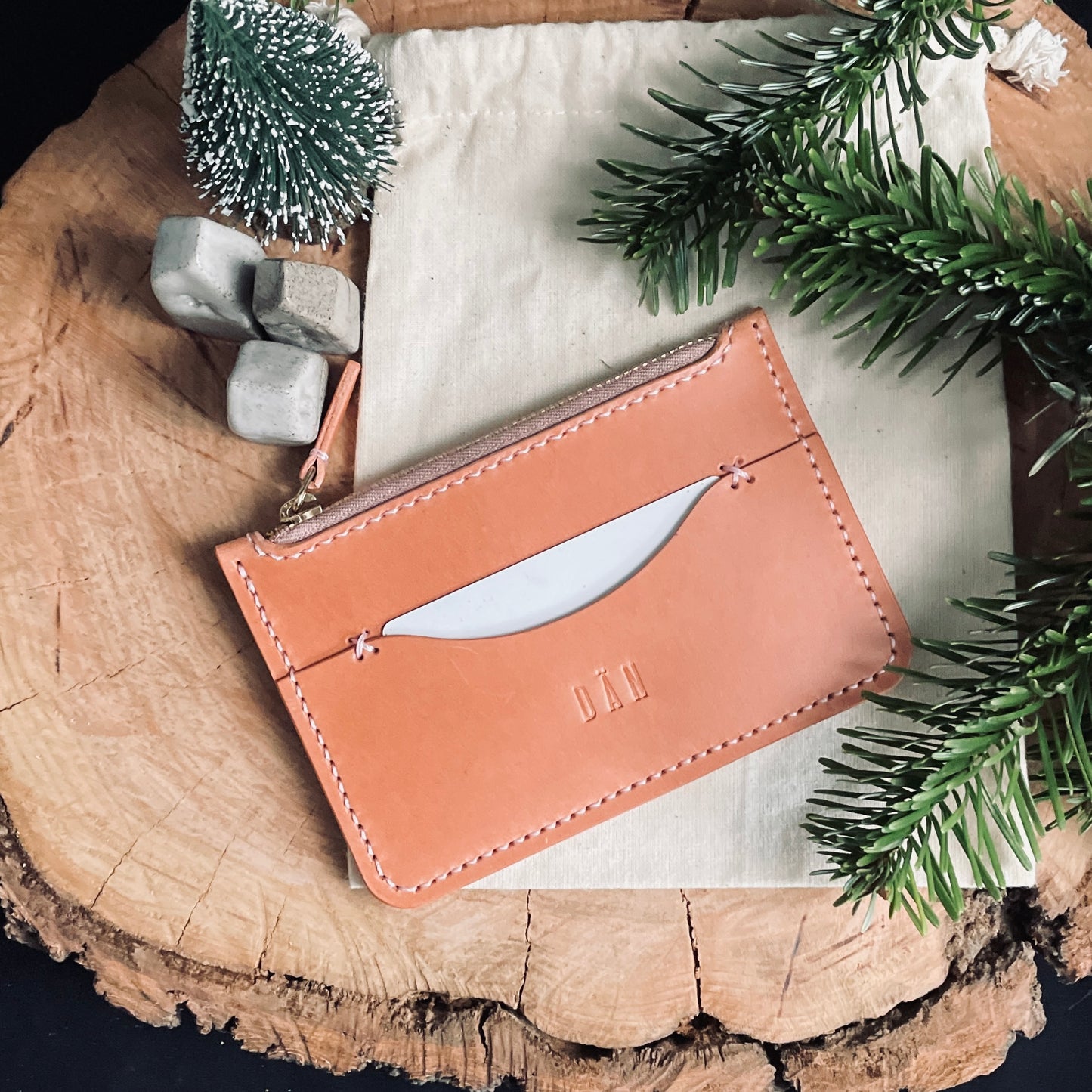 Lisbon Wallet - Salmon