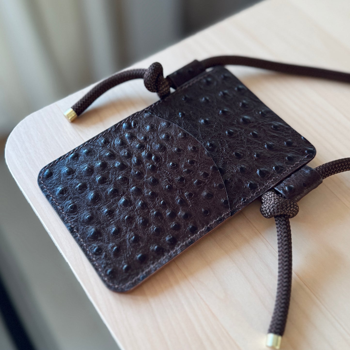 Crossbody telefontartó - strucc