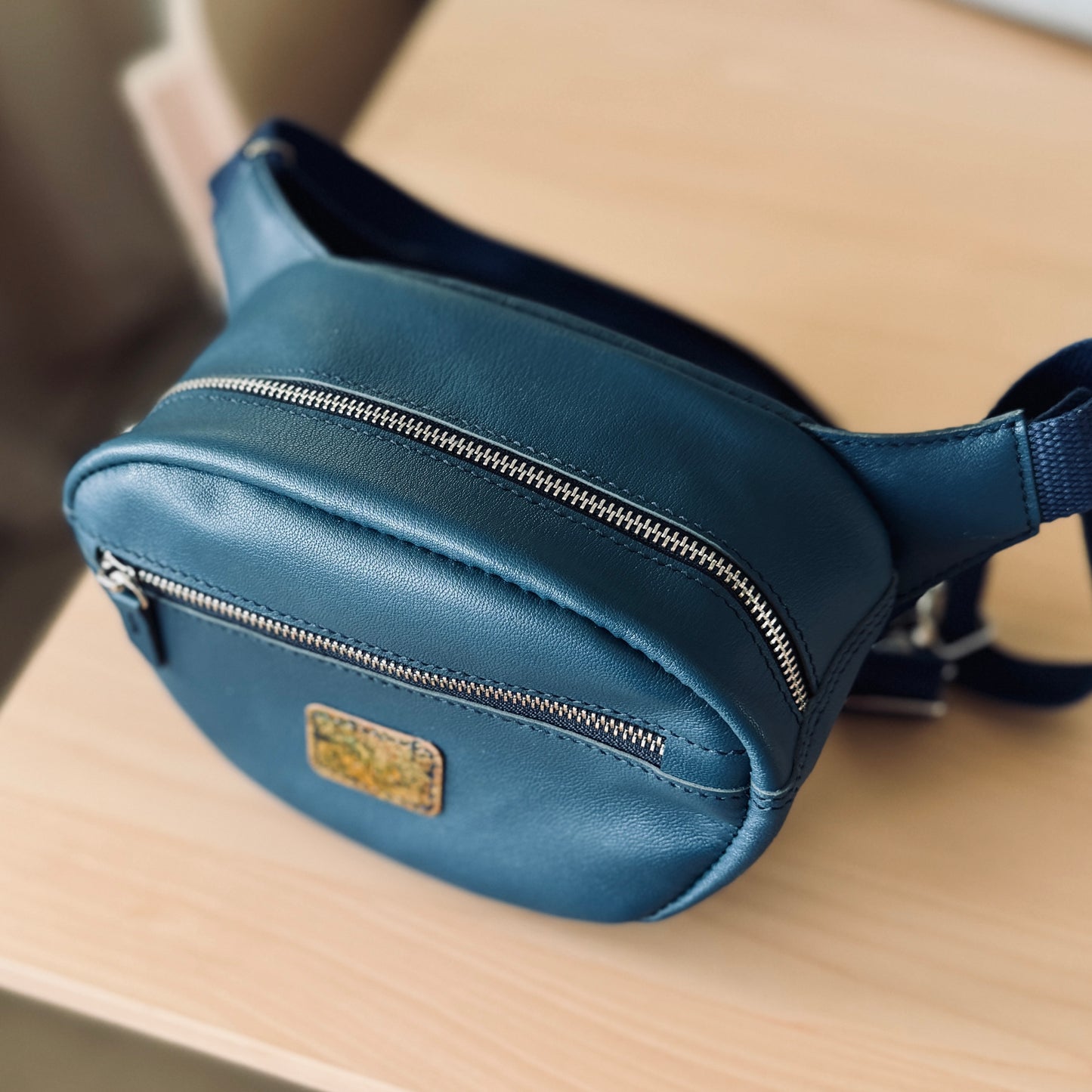 Sling bag - abysse