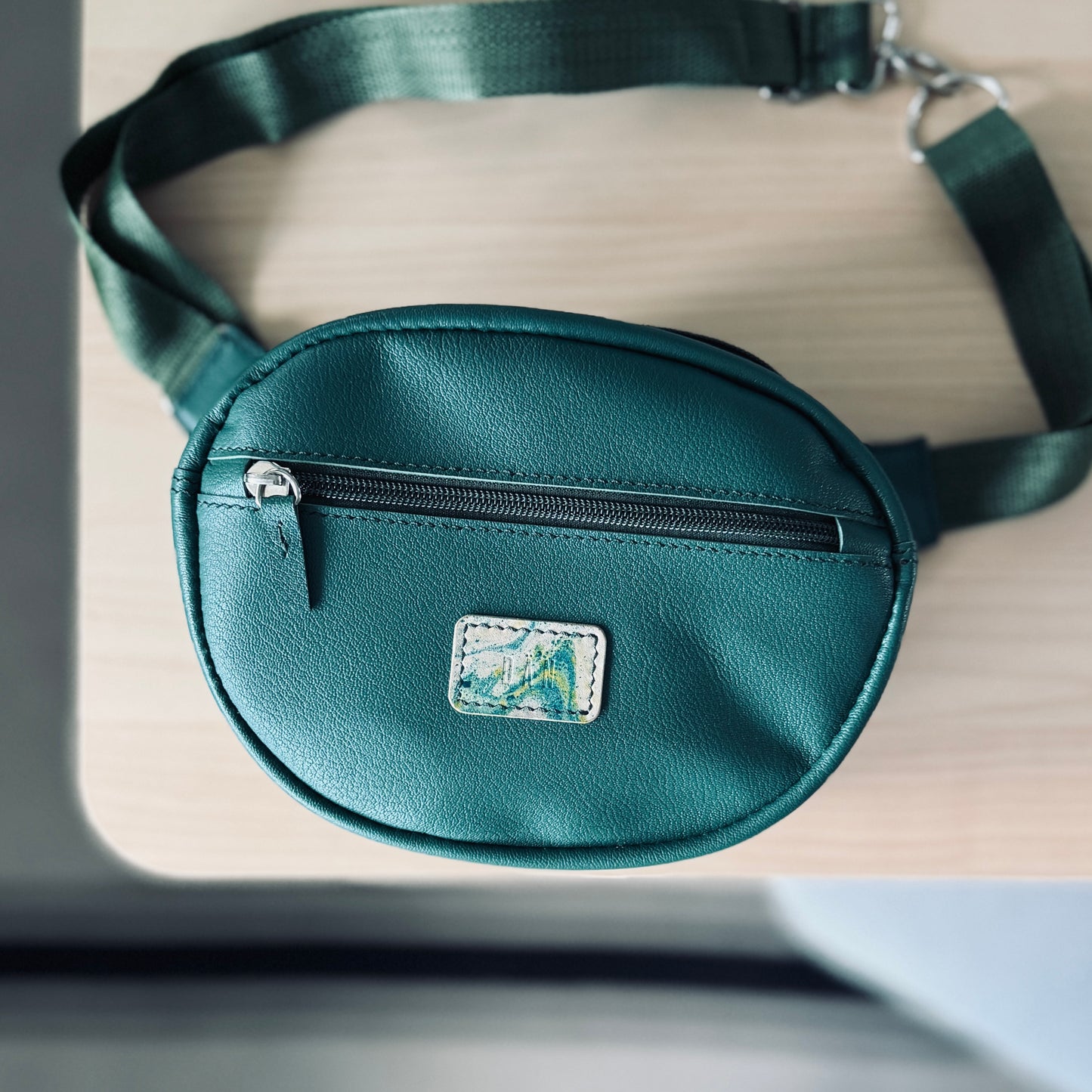 Sling bag - emerald green