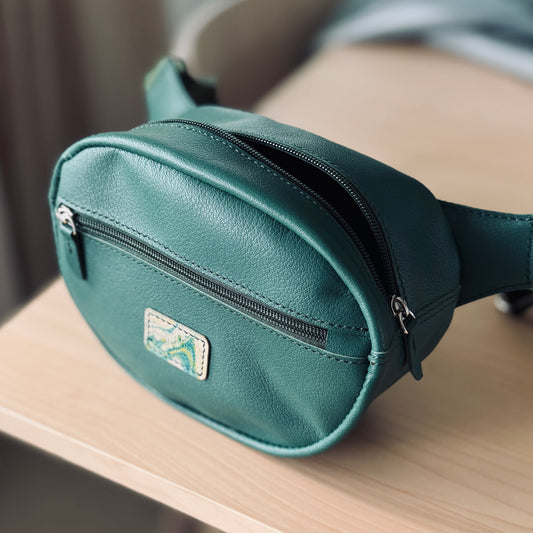 Sling bag - emerald green