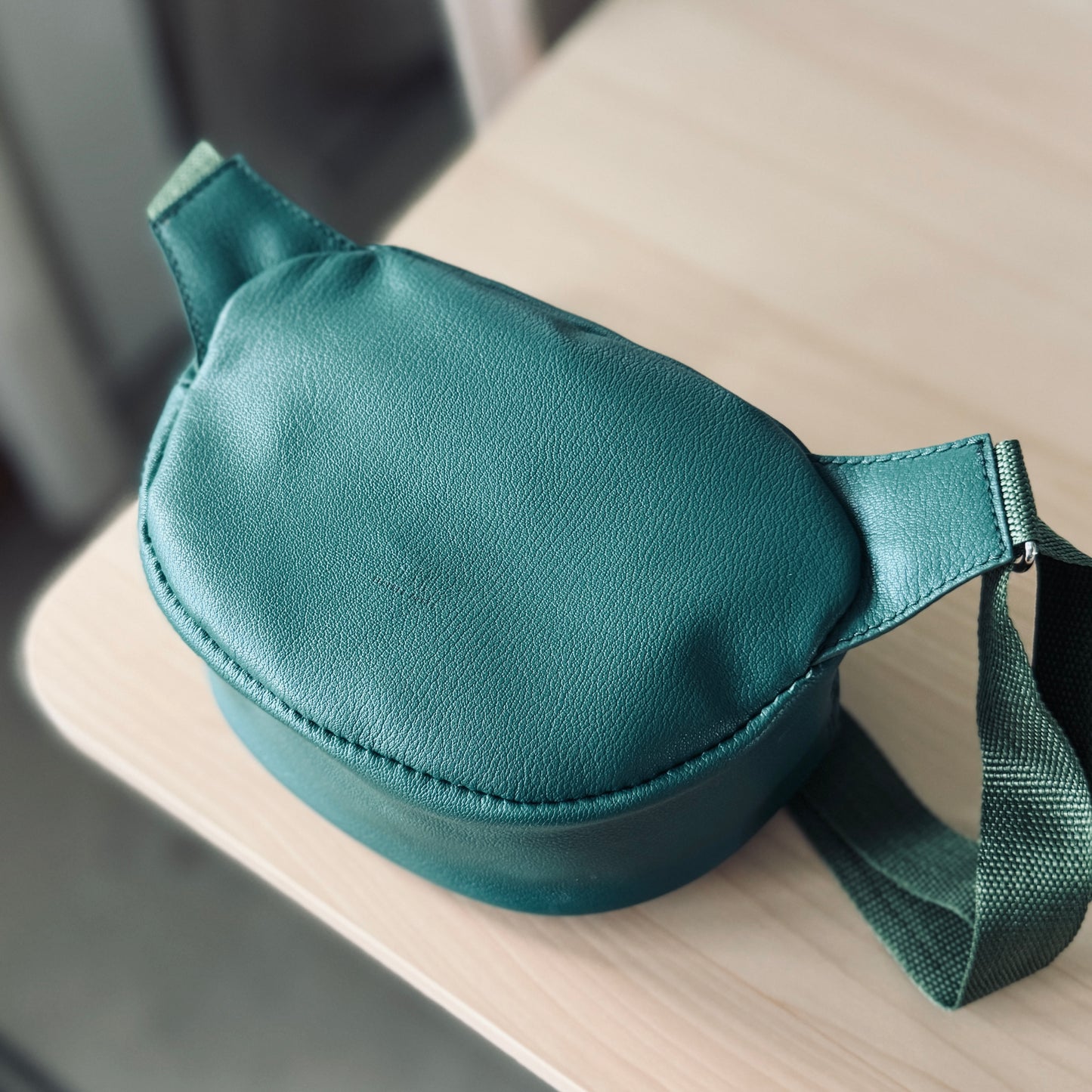 Sling bag - emerald green