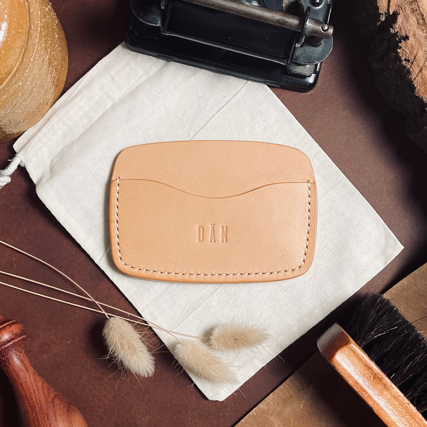 Oslo cardholder - Natural