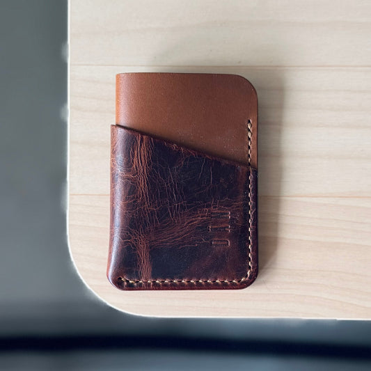 Budapest V2 cardholder - brown pullup