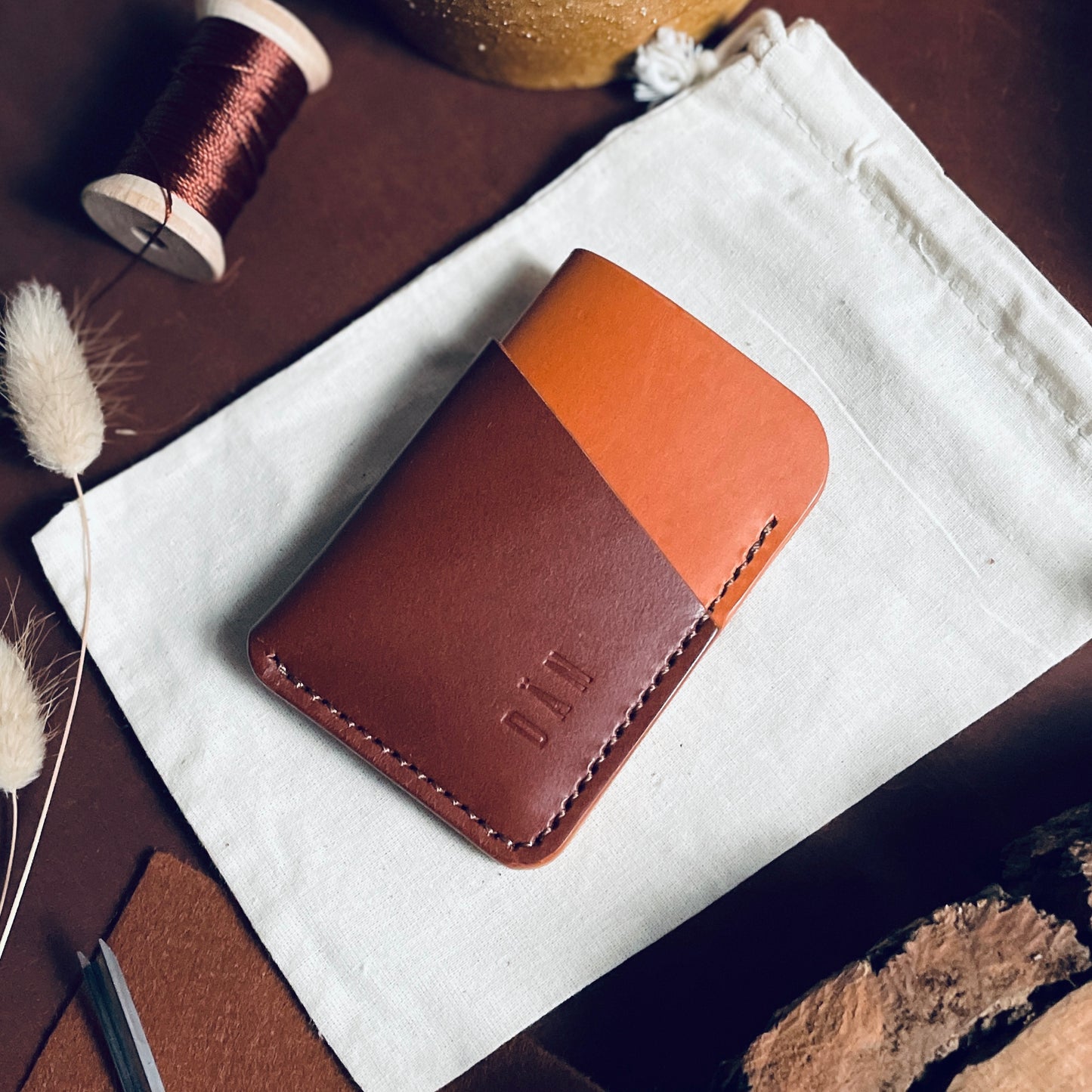 Budapest V2 cardholder - salmon & brown