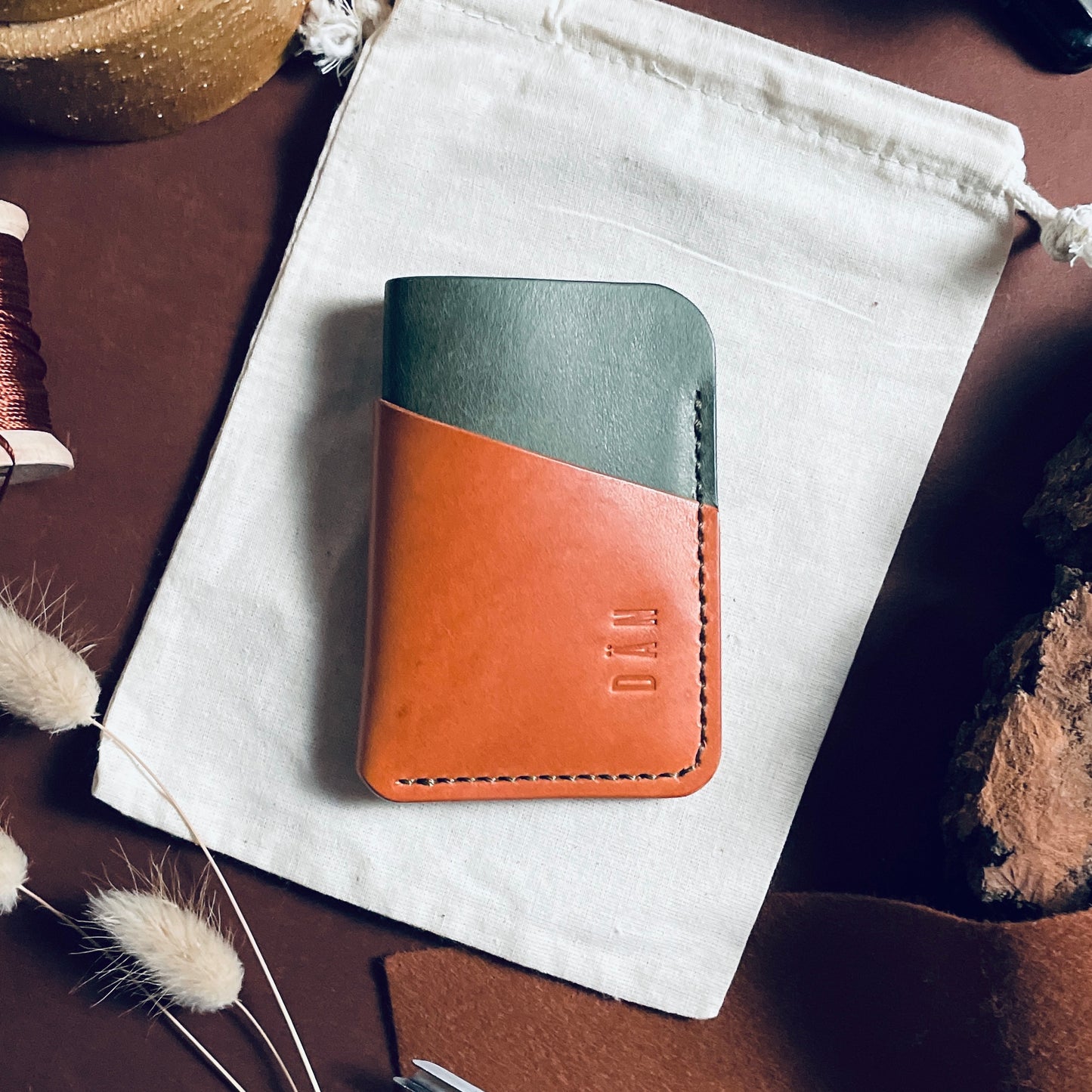 Budapest V2 cardholder - green maya & salmon