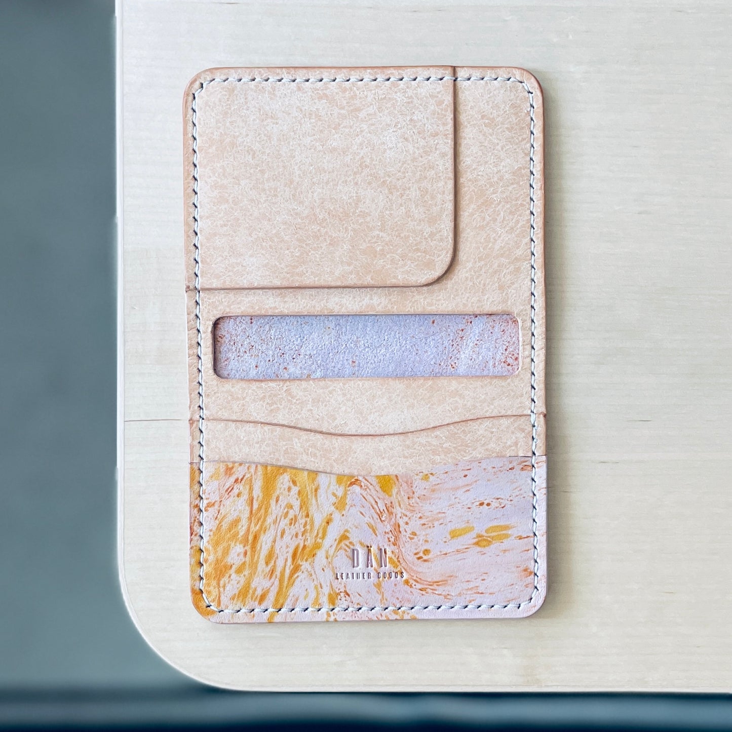 Malmö wallet - dyed & natural