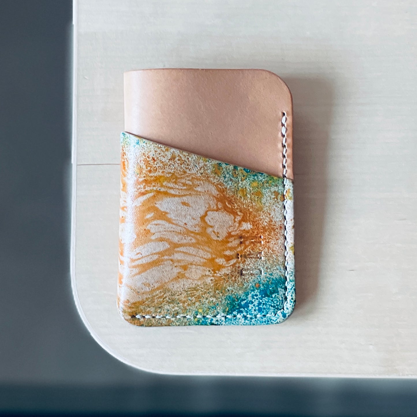 Budapest V2 cardholder - natural & dyed