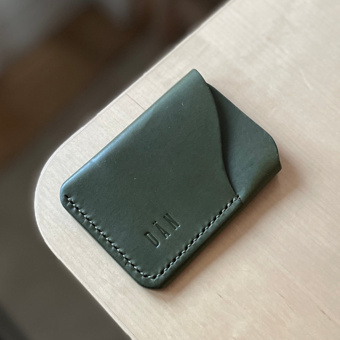 Budapest V1 card holder - olive