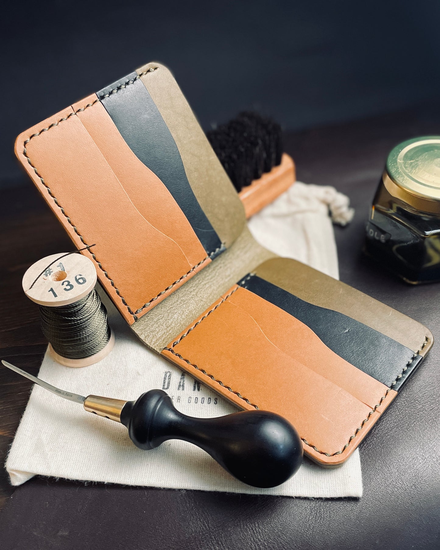 Porto wallet - olive