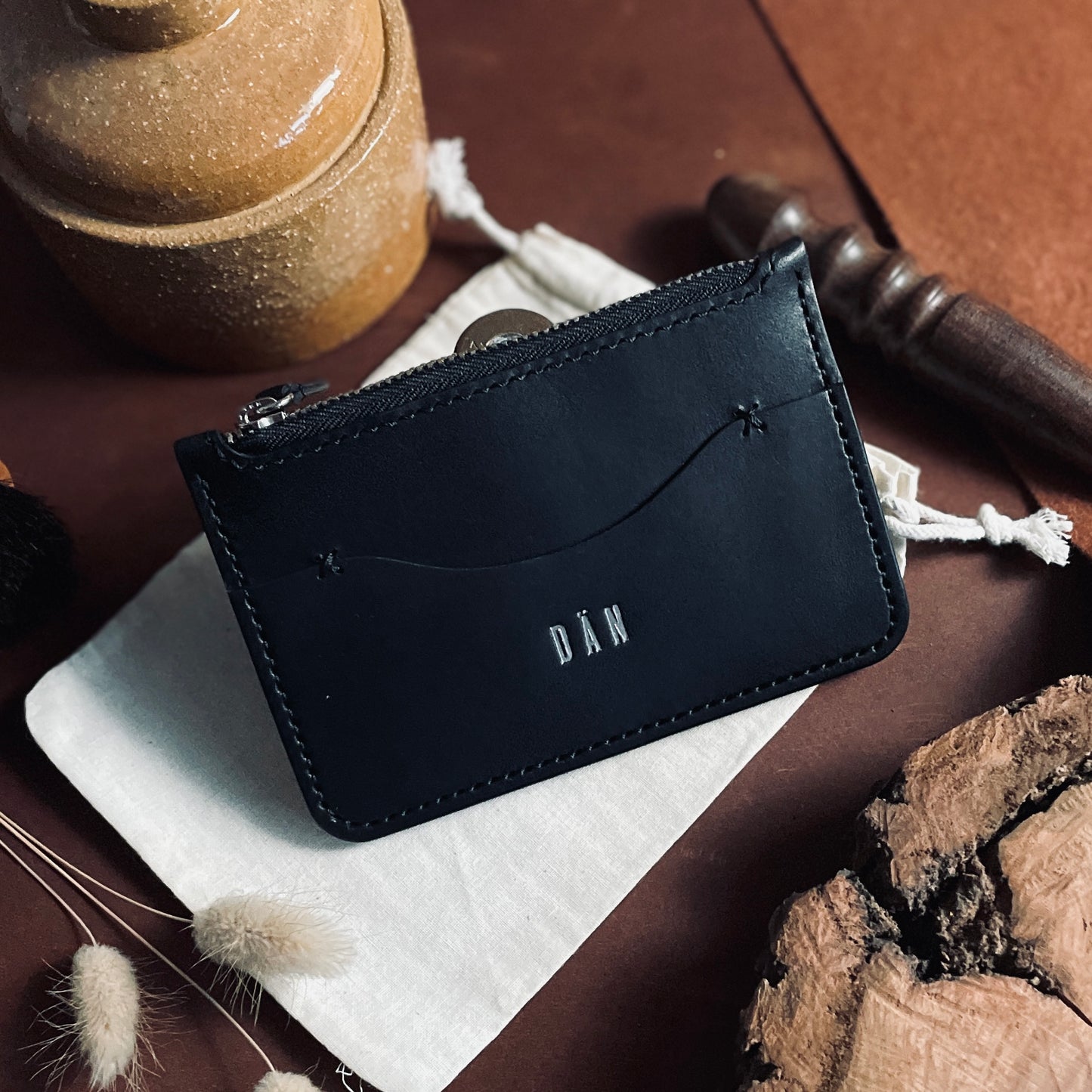 Lisbon wallet - black